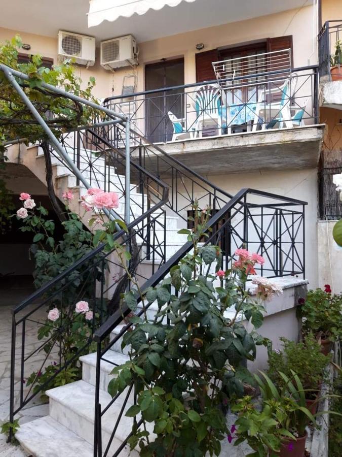 Lefkada Nikiana Two Bedroom Apartment מראה חיצוני תמונה